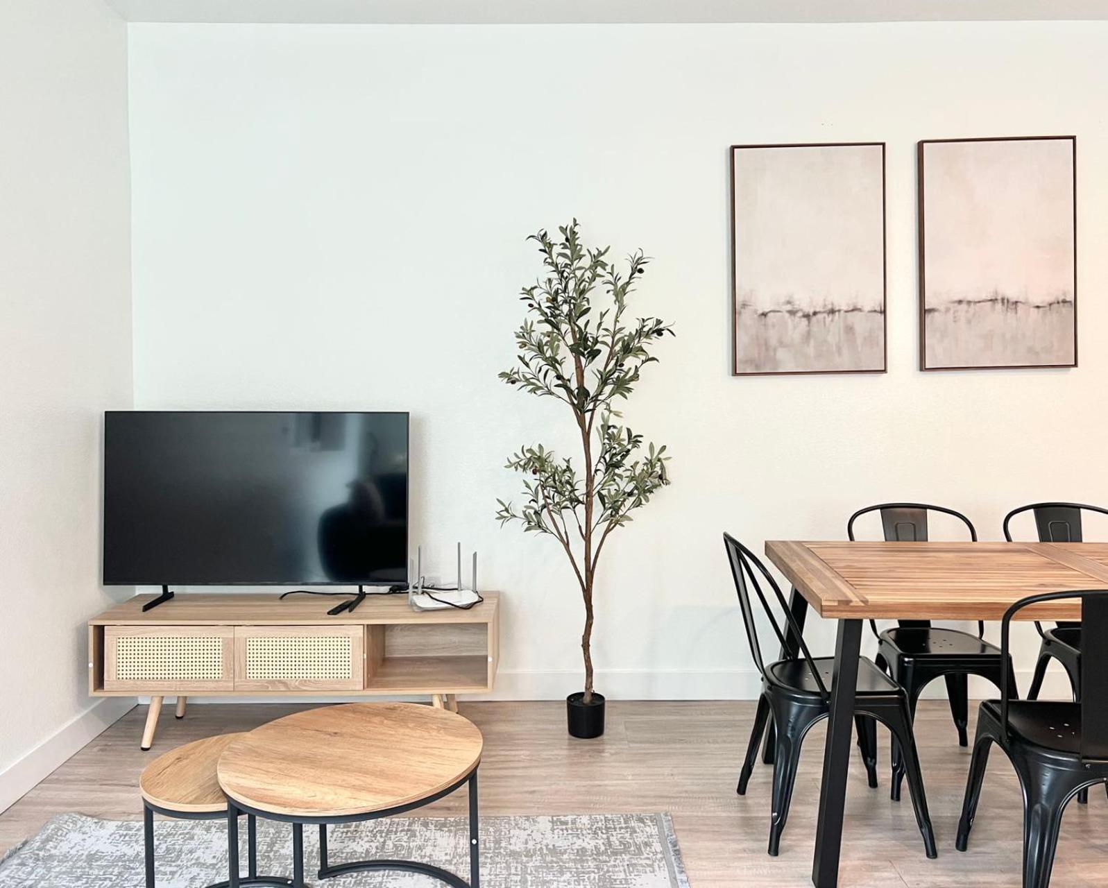 Chic Urban Retreat In Heart Of La, Steps From Attractions! Hotel ลอสแอนเจลิส ภายนอก รูปภาพ